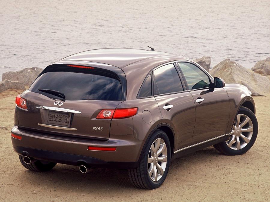  Infiniti FX45 2006 года  (фото 49 из 99)